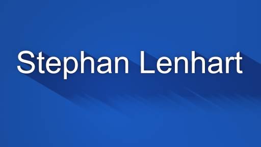 Schriftzug 'Stephan Lenhart' mit langem Schatten